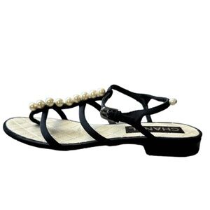 Chanel black Leather Thong Sandals Size 36.5